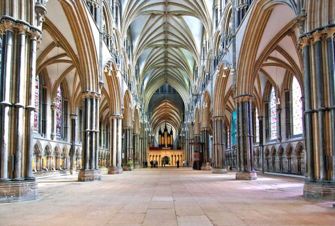Lincoln-Cathedral-interior-construction-mostly-12th-14th-centuries-480x325.png
