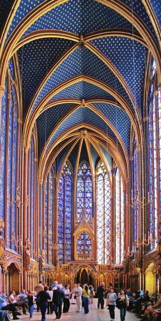 Sainte-Chapelle, Paris, completed 1248. Image courtesy Wikipedia.