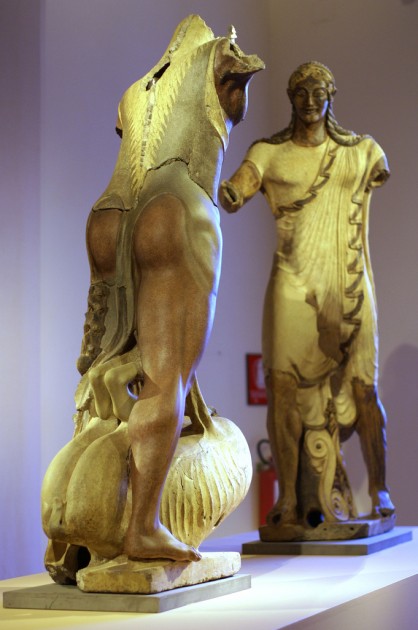 Figures of Hercules (left) and Apollo (right) from Veii, c. 510-500 BCE. Terracotta